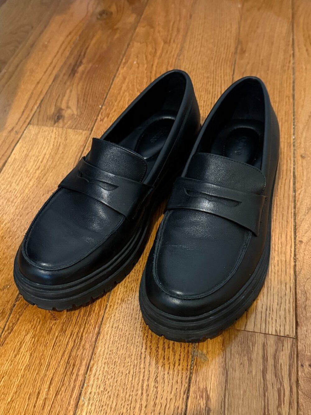 Quince Italian Leather Lug Sole Loafer 9